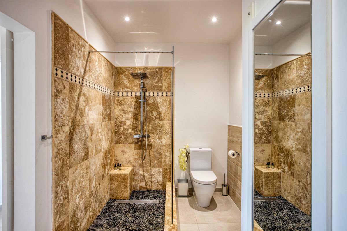 48_VillaAzurDream Location villa st Martin Terres Basse 7 chambres 14 personnes avec piscine et vue mer_15